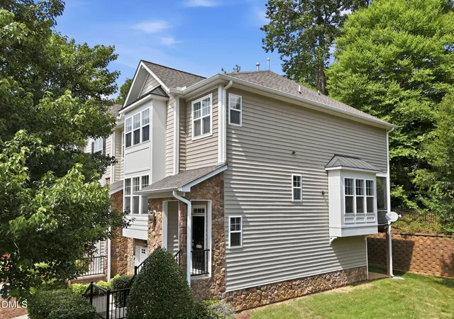 Photo 3 of Townhouse for sale at 6102 Braidwood Ct, Raleigh, NC 27612 | MLS# 10174596 | Listing updated on 2026-07-18