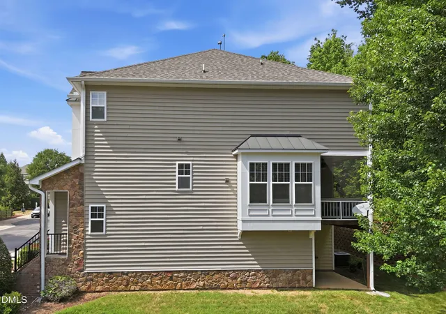Photo 3 of Townhouse for sale at 6102 Braidwood Ct, Raleigh, NC 27612 | MLS# 10174596 | Listing updated on 2026-07-18