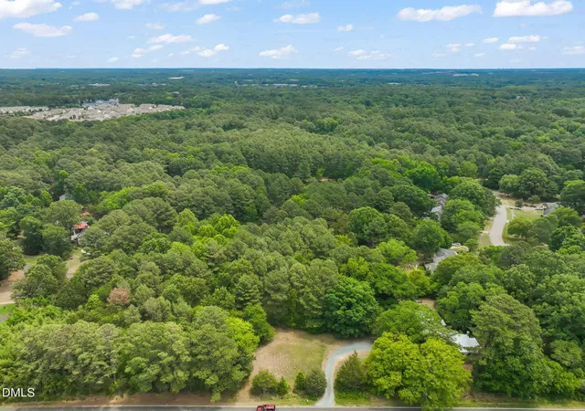 Photo 5 of Sale Pending at 4403 Grandale Dr, Durham, NC 27713 | MLS# 10175291 | Listing updated on 2026-08-10