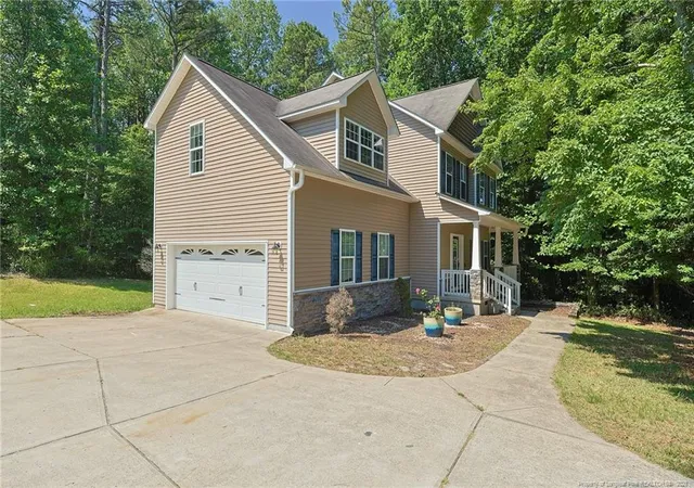 Photo 2 of Single family home for sale at 436 Stone Cross Dr, Spring Lake, NC 28390 | MLS# 764258 | Listing updated on 2026-07-18
