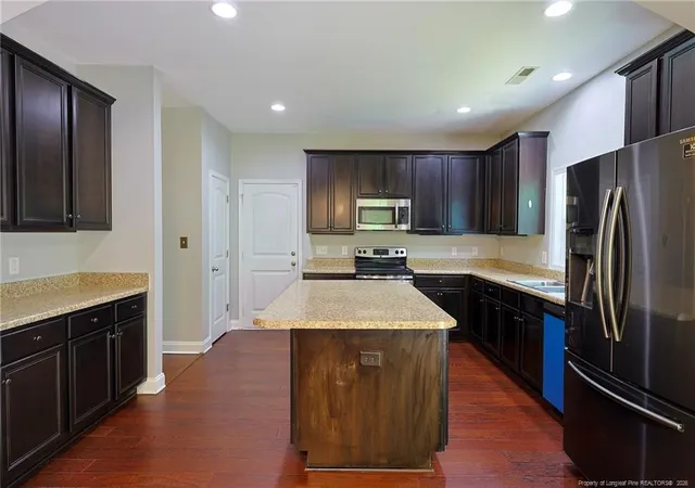 Photo 5 of Single family home for sale at 436 Stone Cross Dr, Spring Lake, NC 28390 | MLS# 764258 | Listing updated on 2026-07-18
