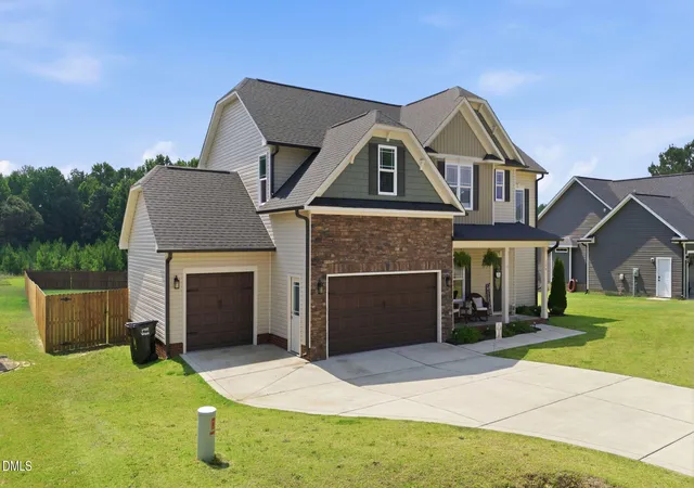 Homes for sale in Benson, NC | 124 Shady Oaks Dr, Benson, NC 27504 | MLS# 10176197