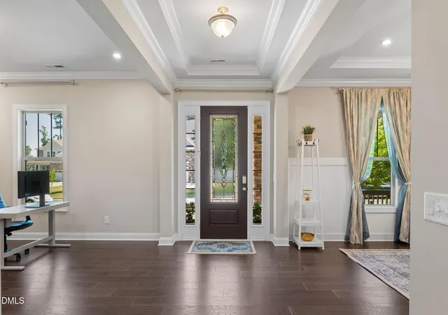 Photo 4 of Single family home for sale at 2901 Macintosh Woods Dr, Apex, NC 27502 | MLS# 10174949 | Listing updated on 2026-07-18