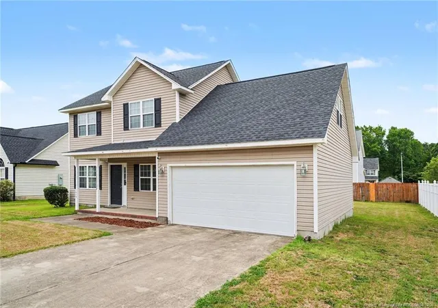 Photo 3 of Single family home for sale at 1529 Belews Crk Ln, Fayetteville, NC 28312 | MLS# 764265 | Listing updated on 2026-09-16