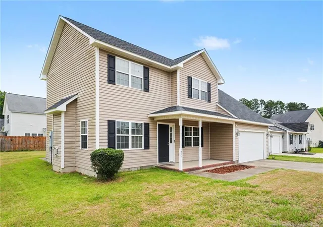 Photo 3 of Single family home for sale at 1529 Belews Crk Ln, Fayetteville, NC 28312 | MLS# 764265 | Listing updated on 2026-09-16