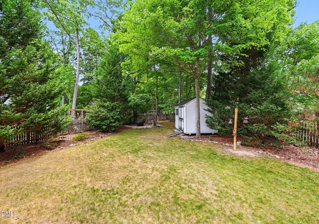 36th image of 1810 Turning Leaf Ln, Durham, NC 27712 | MLS# 10175141