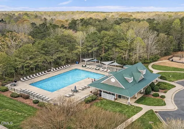 48th image of 425 Turnberry Dr, Mebane, NC 27302 | MLS# 10175017