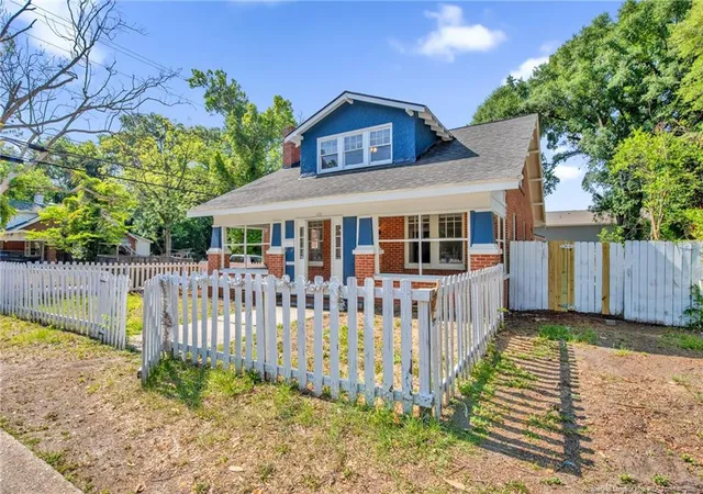2nd image of 1101 Branson St, Fayetteville, NC 28305 | MLS# 764464