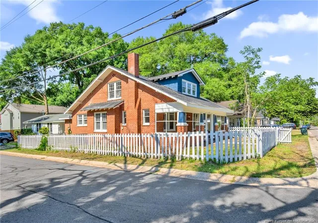 3rd image of 1101 Branson St, Fayetteville, NC 28305 | MLS# 764464