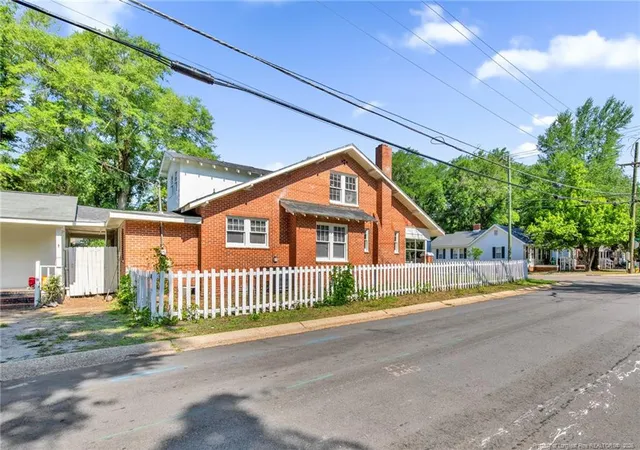 4th image of 1101 Branson St, Fayetteville, NC 28305 | MLS# 764464