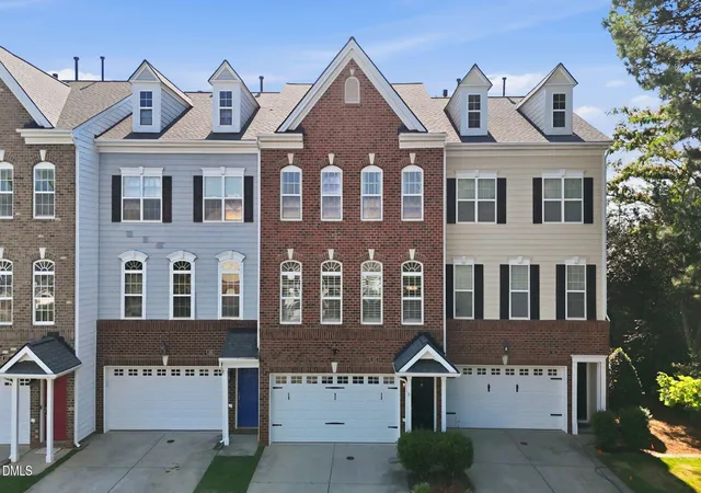 Homes for sale in Apex, NC | 103 Havelock Ct, Apex, NC 27539 | MLS# 10174663