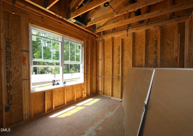 Photo 3 of Sale Pending at 2924 Spring Manor Way, Garner, NC 27529 | MLS# 10175088 | Listing updated on 2026-09-04
