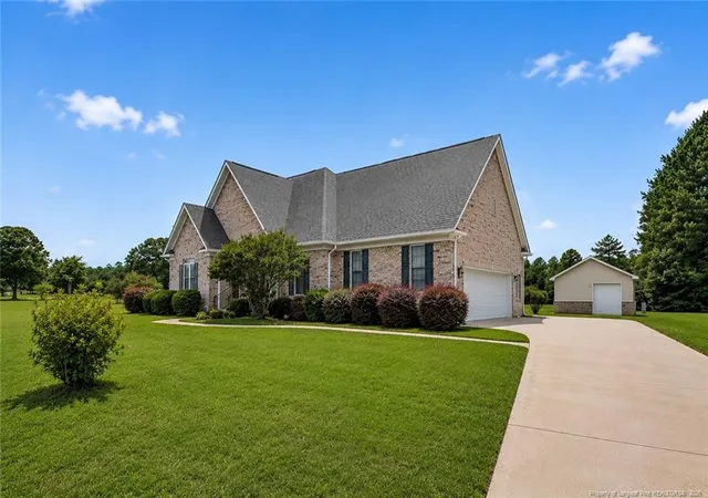 Photo 3 of Sale Pending at 1309 Oakridge Blvd, Lumberton, NC 28358 | MLS# 764496 | Listing updated on 2026-08-19