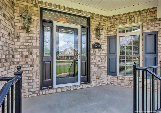 Photo 4 of Sale Pending at 1309 Oakridge Blvd, Lumberton, NC 28358 | MLS# 764496 | Listing updated on 2026-08-19