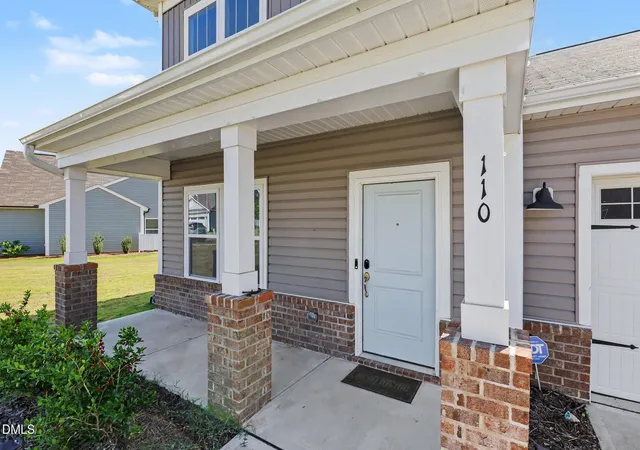 Photo 4 of Single family home for sale at 110 Benson Village Dr, Benson, NC 27504 | MLS# 10174793 | Listing updated on 2026-09-10