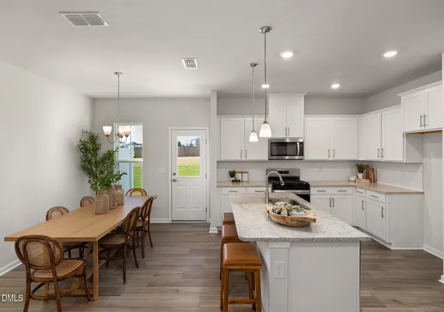5th image of 3808 Rodeo Ct, Willow Spring, NC 27592 | MLS# 10174605