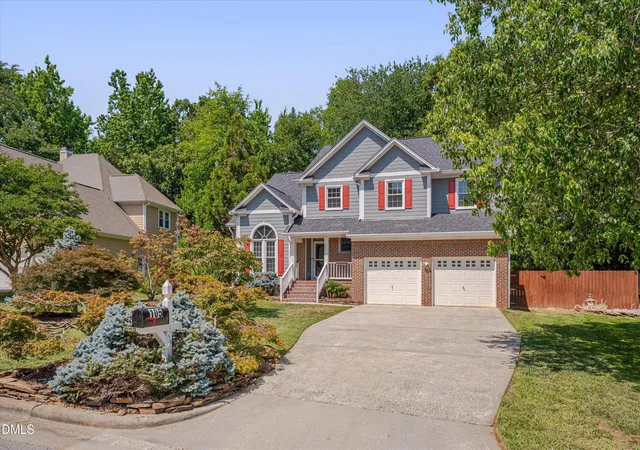 2nd image of 105 Merowe Ct, Cary, NC 27513 | MLS# 10178617