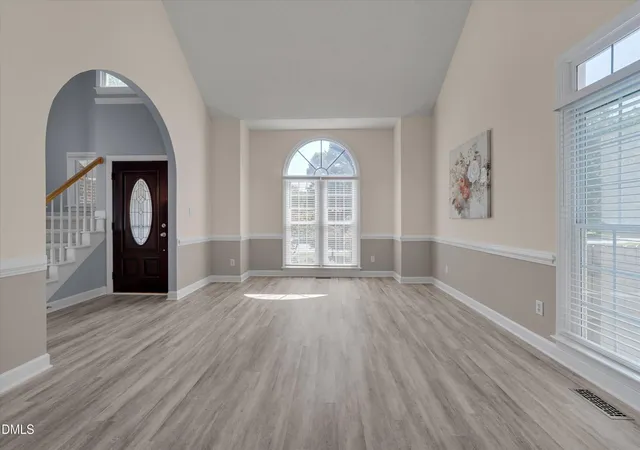 4th image of 105 Merowe Ct, Cary, NC 27513 | MLS# 10178617