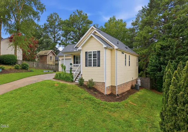 Photo 3 of Sale Pending at 6217 Daybreak Dr, Wake Forest, NC 27587 | MLS# 10181516 | Listing updated on 2026-09-23
