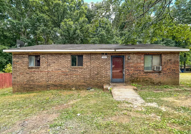 2nd image of 524 Tuliptree Rd, Hillsborough, NC 27278 | MLS# 10174956