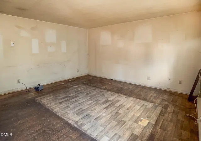 4th image of 524 Tuliptree Rd, Hillsborough, NC 27278 | MLS# 10174956