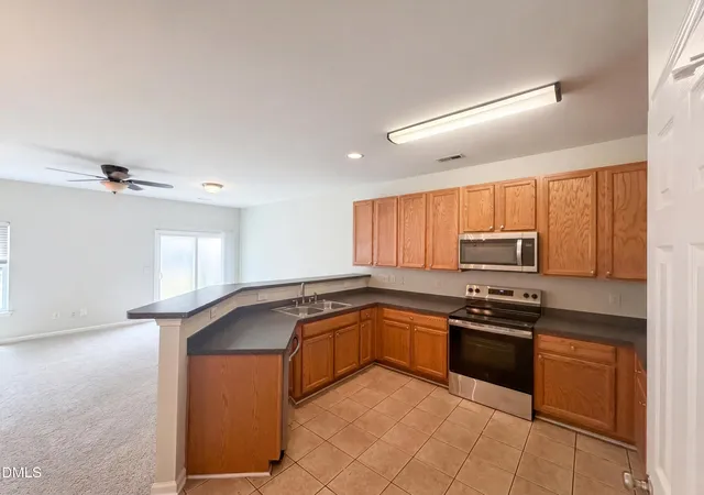 Photo 3 of Sale Pending at 1314 Stone Manor Dr, Raleigh, NC 27610 | MLS# 10175960 | Listing updated on 2026-09-09