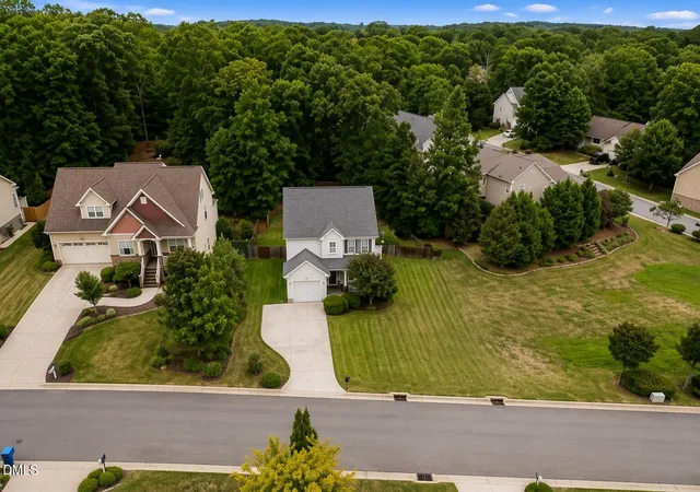 Photo 27 of Single family home for sale at 40 Fox Chapel Ln, Pittsboro, NC 27312 | MLS# 10174692 | Listing updated on 2026-08-30