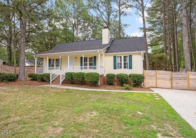 Homes for sale in Knightdale, NC | 5332 Covington Cross Dr, Knightdale, NC 27545 | MLS# 10175386