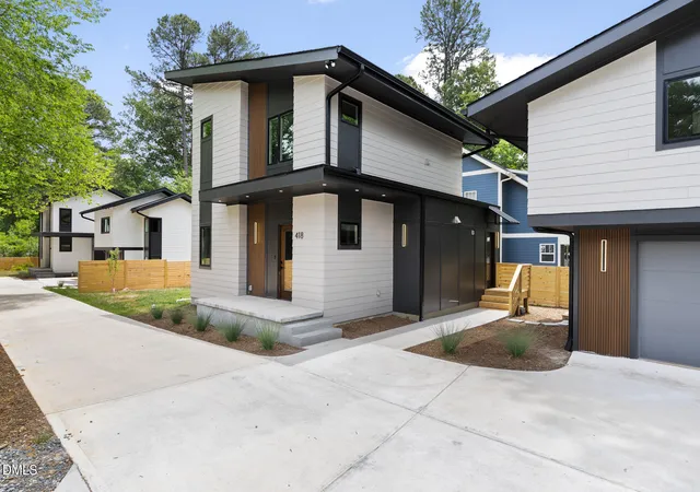 Photo 3 of Sale Pending at 418 E Hammond St, Durham, NC 27704 | MLS# 10175111 | Listing updated on 2026-08-27