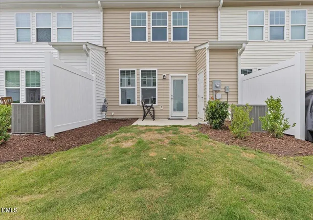 Homes for sale in Zebulon, NC | 702 Rdg Clf Ln, Zebulon, NC 27597 | MLS# 10175152