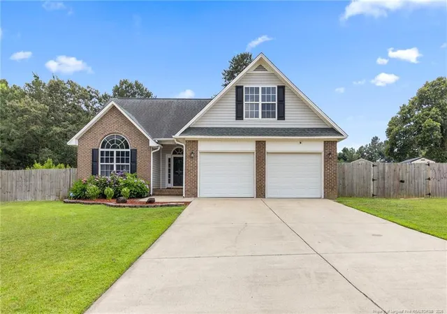 Homes for sale in Raeford, NC | 116 Woodbine Dr, Raeford, NC 28376 | MLS# 764418