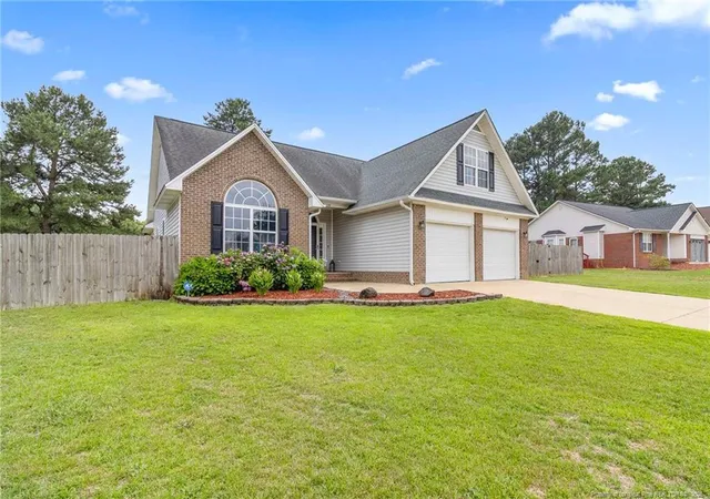 Homes for sale in Raeford, NC | 116 Woodbine Dr, Raeford, NC 28376 | MLS# 764418