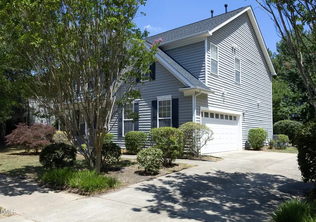 Homes for sale in Holly Springs, NC | 154 Stobhill Ln, Holly Springs, NC 27540 | MLS# 10174971