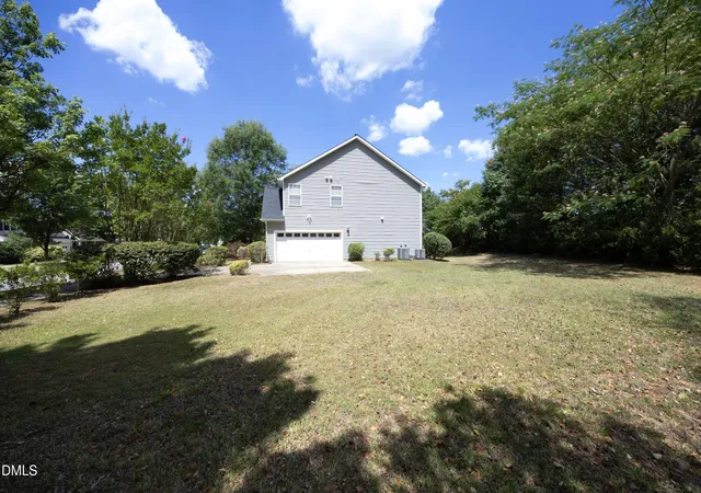 Homes for sale in Holly Springs, NC | 154 Stobhill Ln, Holly Springs, NC 27540 | MLS# 10174971