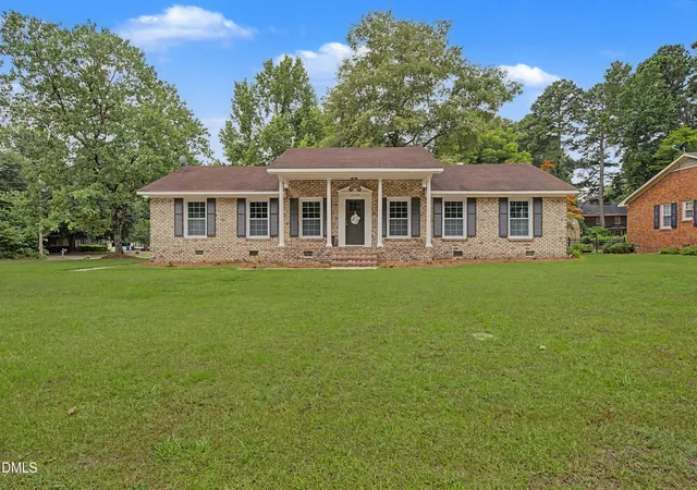 Photo 1 of Sale Pending at 2900 Carey Rd, Kinston, NC 28504 | MLS# 10175542 | Listing updated on 2026-09-22