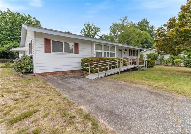 4th image of 703 Moriston Rd, Fayetteville, NC 28314 | MLS# 764518