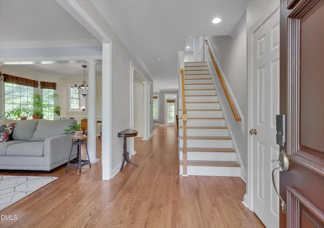 4th image of 504 Manor Rdg Dr, Carrboro, NC 27510 | MLS# 10175208