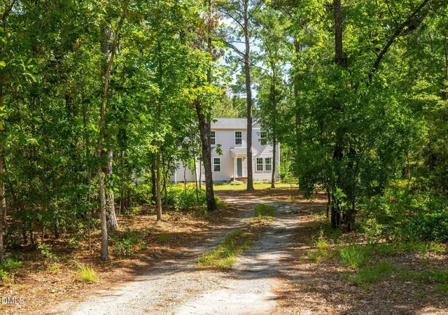 1st image of 499 Jumping Run Rd, Dunn, NC 28334 | MLS# 10175758