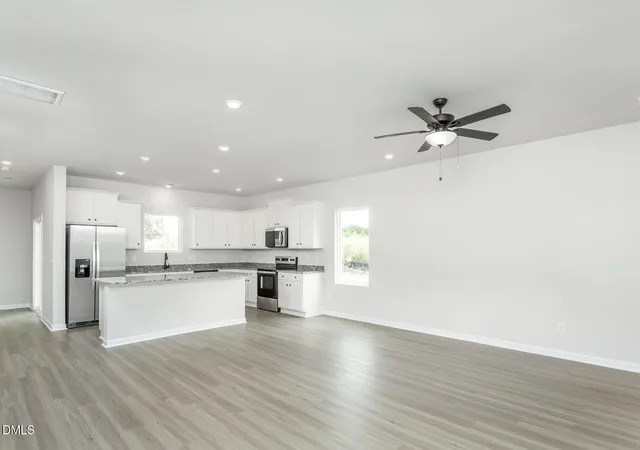 5th image of 563 Chedworth Dr, Angier, NC 27501 | MLS# 10174872