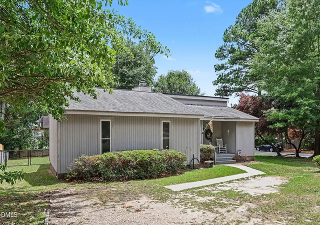 2nd image of 1437 Crabapple Ln, Rocky Mount, NC 27804 | MLS# 10176584