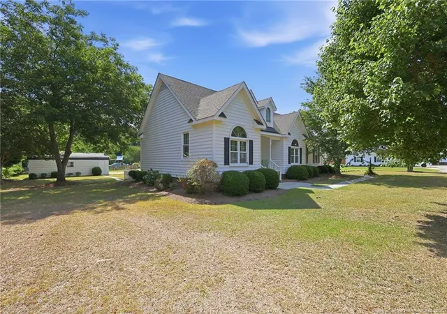 Homes for sale in Erwin, NC | 1118 Warren Rd, Erwin, NC 28339 | MLS# 764558