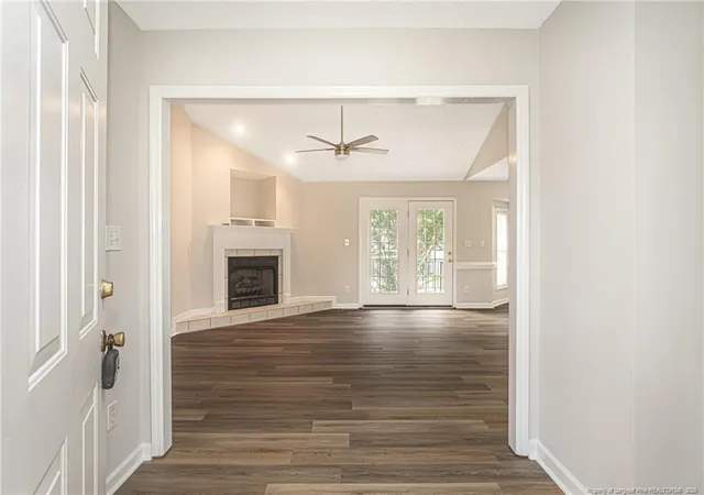 4th image of 5039 Woodspring Dr, Hope Mills, NC 28348 | MLS# 764578