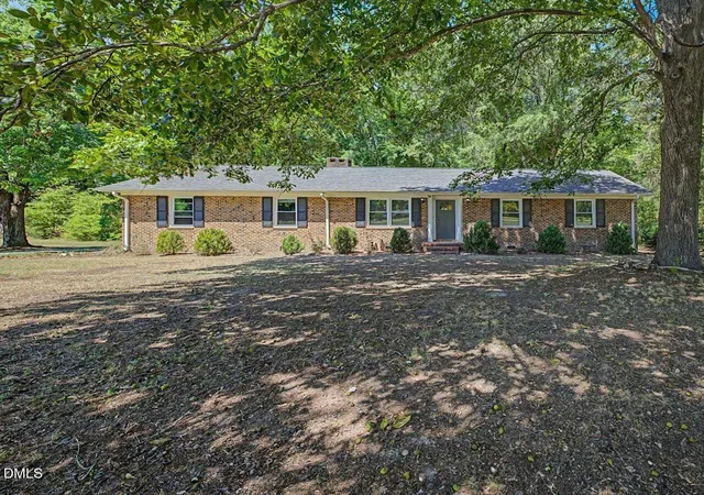 Homes for sale in Chapel Hill, NC | 2509 Farrington Point Rd, Chapel Hill, NC 27517 | MLS# 10179790