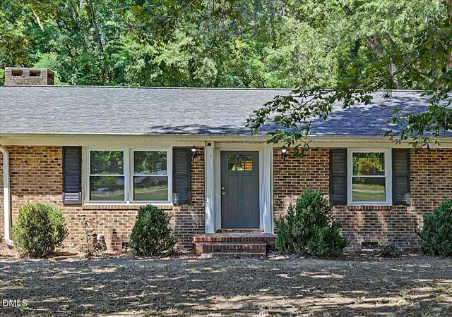 Homes for sale in Chapel Hill, NC | 2509 Farrington Point Rd, Chapel Hill, NC 27517 | MLS# 10179790