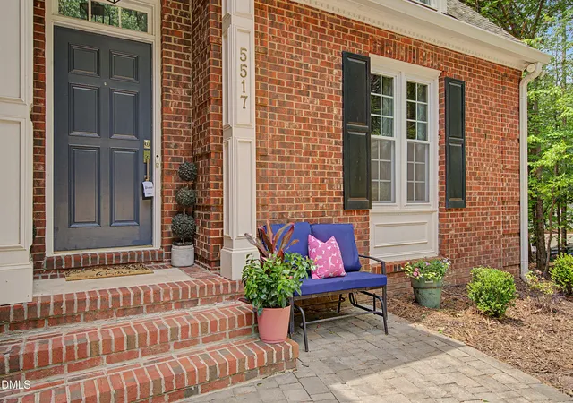 Photo 4 of Single family home for sale at 5517 N Hawthorne Way, Raleigh, NC 27613 | MLS# 10175357 | Listing updated on 2026-10-03