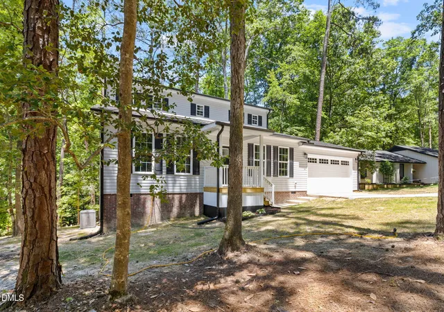 Photo 4 of Single family home for sale at 1540 Louisiana Ln, Sanford, NC 27332 | MLS# 10175370 | Listing updated on 2026-07-18