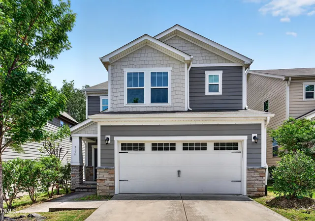 Photo 2 of Single family home for sale at 2139 Gregor Overlook Ln, Apex, NC 27502 | MLS# 10175192 | Listing updated on 2026-08-23