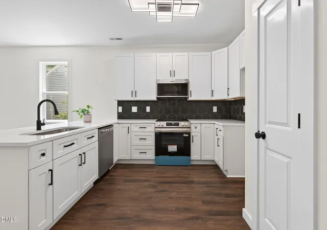 3rd image of 6209 River Breeze Ct, Raleigh, NC 27604 | MLS# 10175294