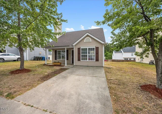 Photo 3 of Sale Pending at 705 Big Twig Ln, Durham, NC 27703 | MLS# 10175120 | Listing updated on 2026-09-20
