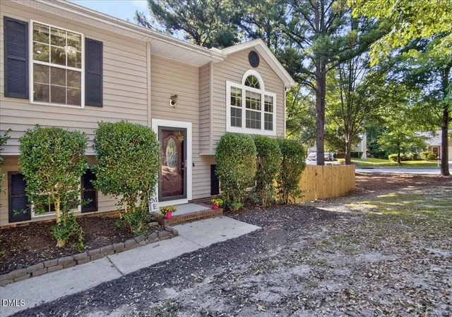 Homes for sale in Knightdale, NC | 109 Summershade Ct, Knightdale, NC 27545 | MLS# 10175163